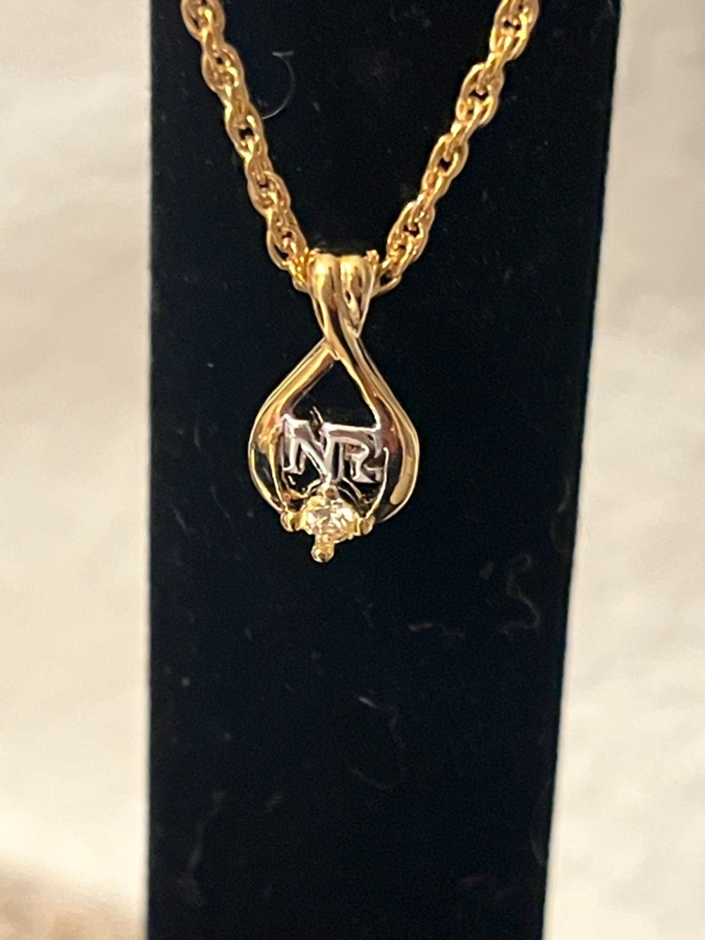 Nina Ricci Pendant Necklace With Crystal